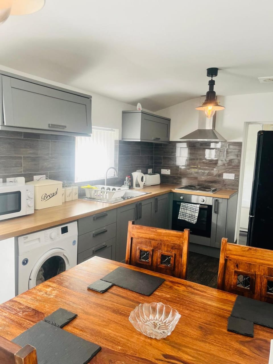 Rj s house Apartment in Wales