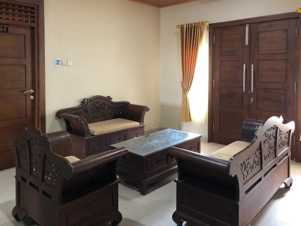 RedDoorz near XT Square 3 Hotel in Yogyakarta