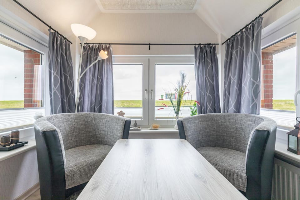 Haus Seeblick _ Wohnung 2 Apartment in Dagebüll