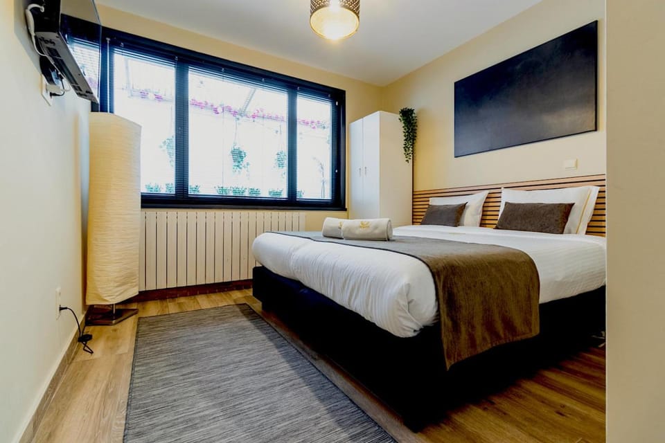 JT HOMES Bed and Breakfast in Bruges