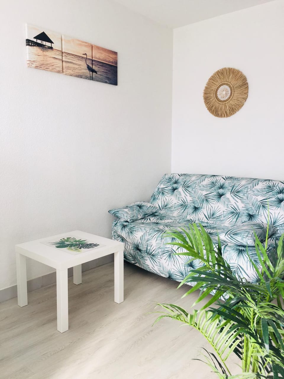 studio cosy et moderne au couchant situé 150m de la plage -avec PARKING GRATUIT PRIVE - 25m2 - climatisé - balcon - wifi gratuit Apartment in La Grande-Motte