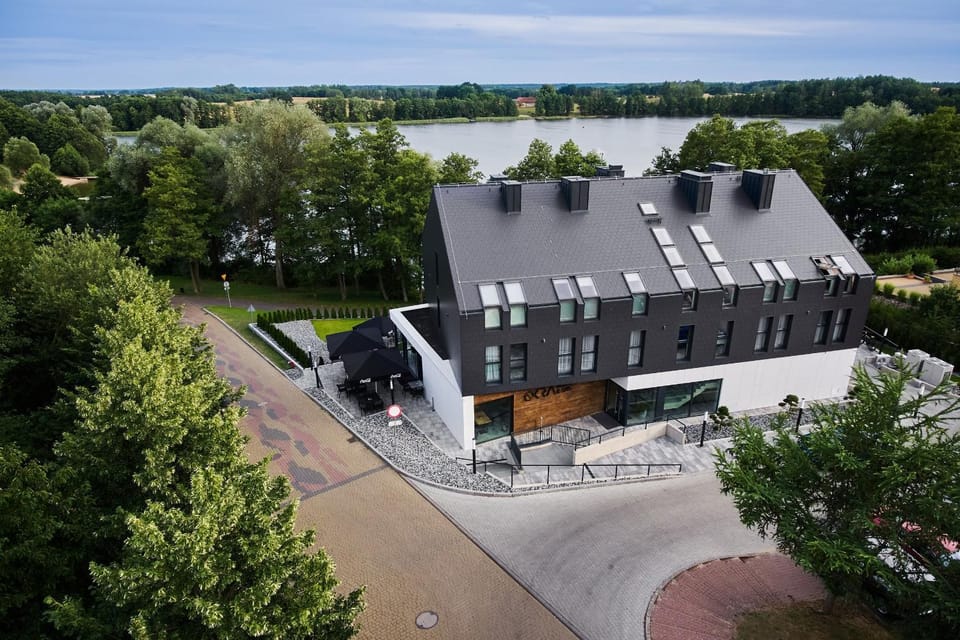 Bird's eye view, Lake view