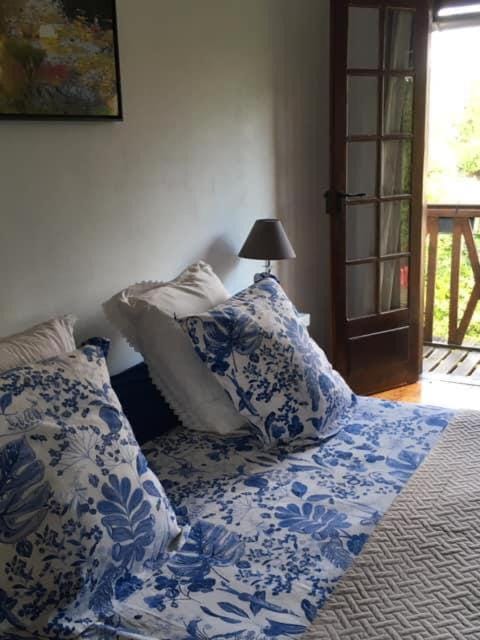 Chambres d'hôtes du Moulin de Fourges Bed and Breakfast in Île-de-France