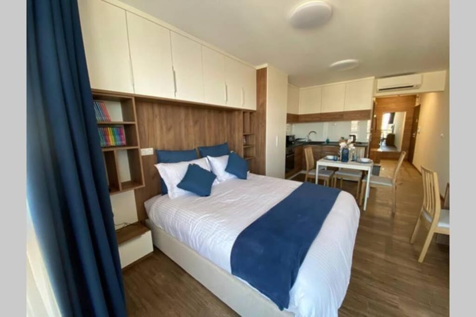 Studio 13 Apartment in Varna
