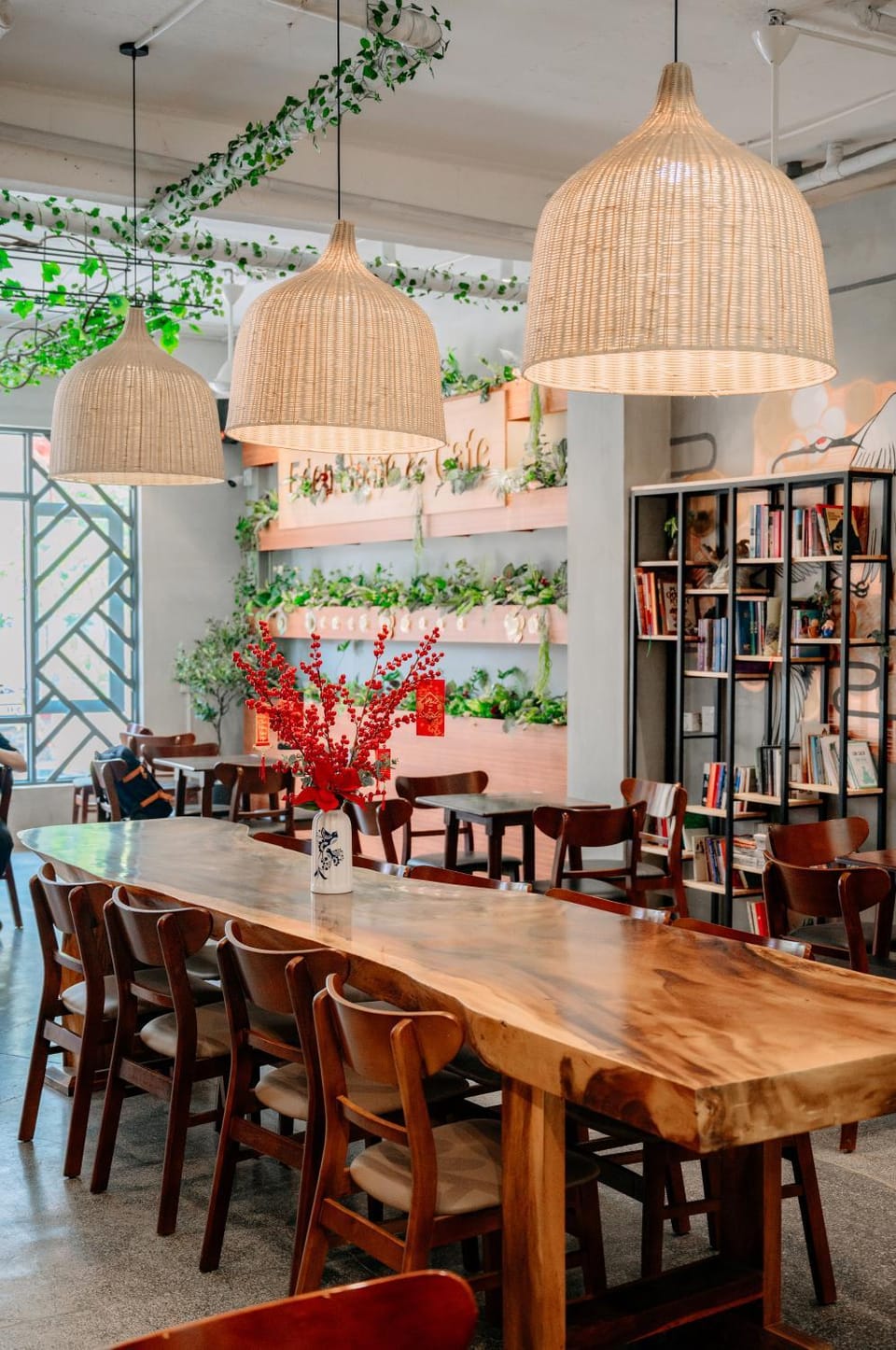 Restaurant/places to eat, Banquet/Function facilities, Seating area