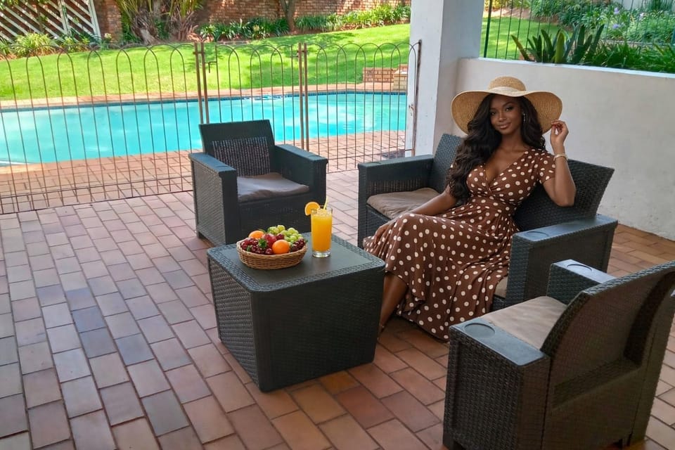 Royal Olympia Lodges & Safaris RSA Bed and Breakfast in Sandton