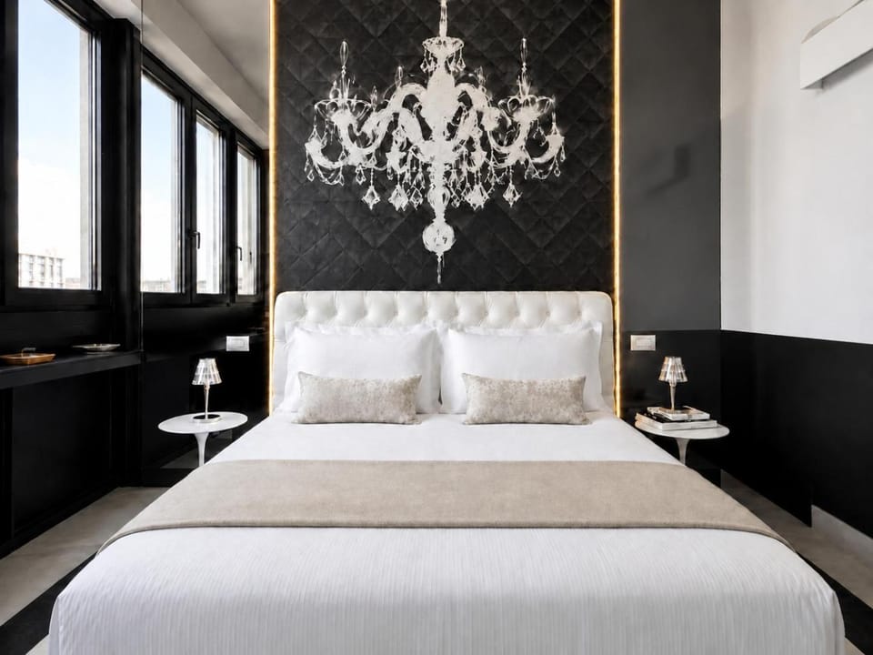 Bed, Photo of the whole room