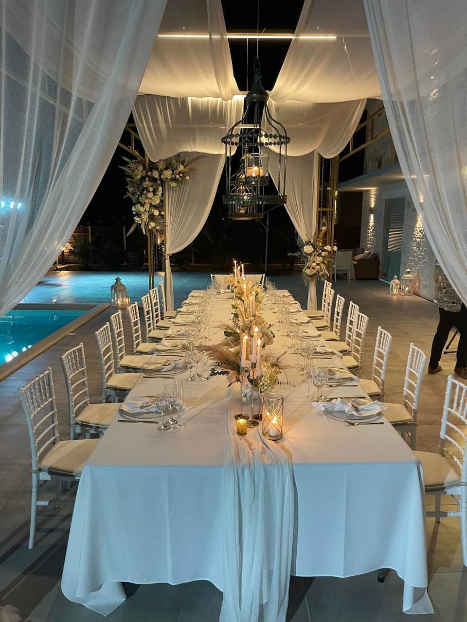 Swimming pool, wedding, wedding