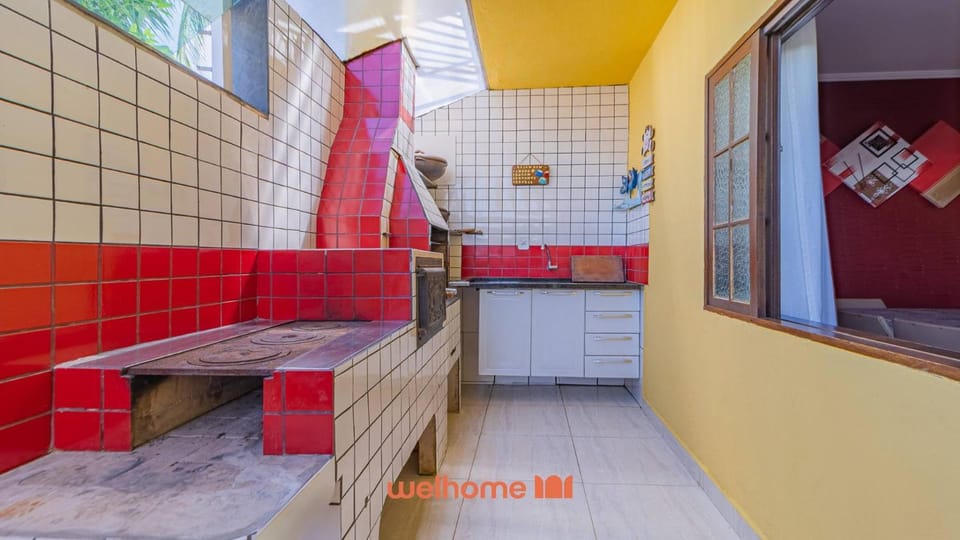 BBQ facilities, oven