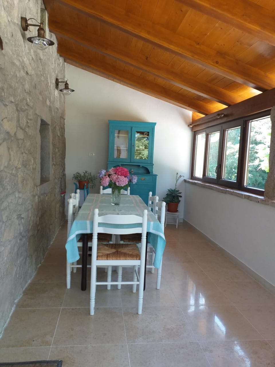 Seating area