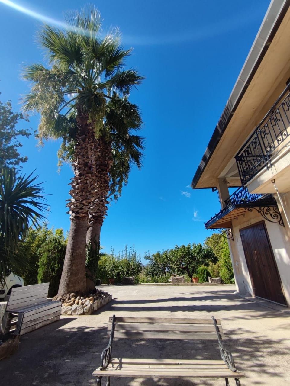 Property building, Patio, Inner courtyard view