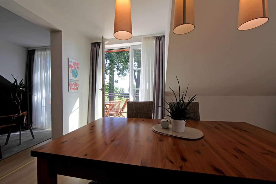 Balcony/Terrace, Dining area