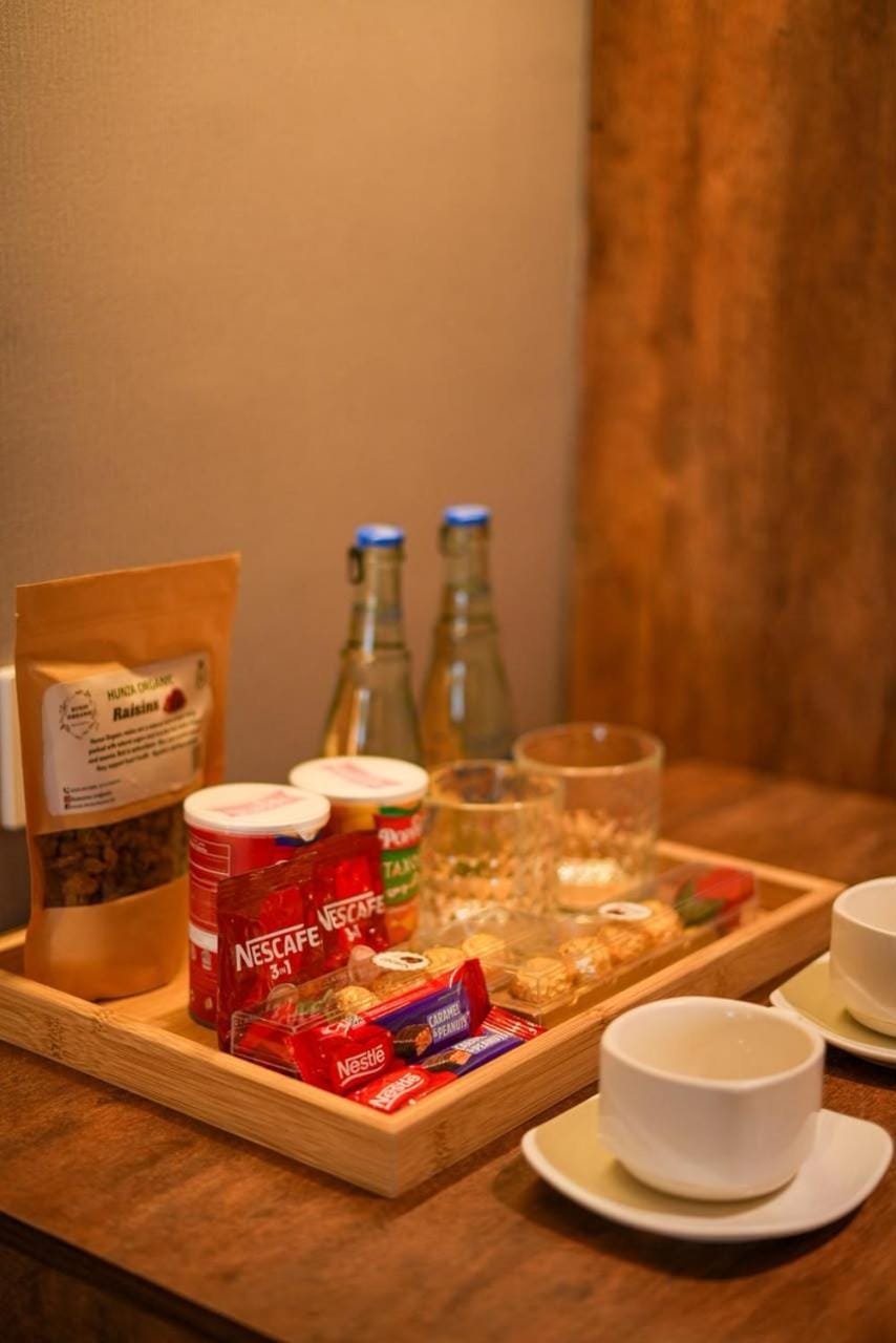 Food, Drinks