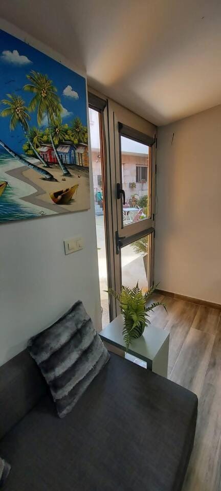 Apartamento con patio cerca de la playa Apartment in Bueu