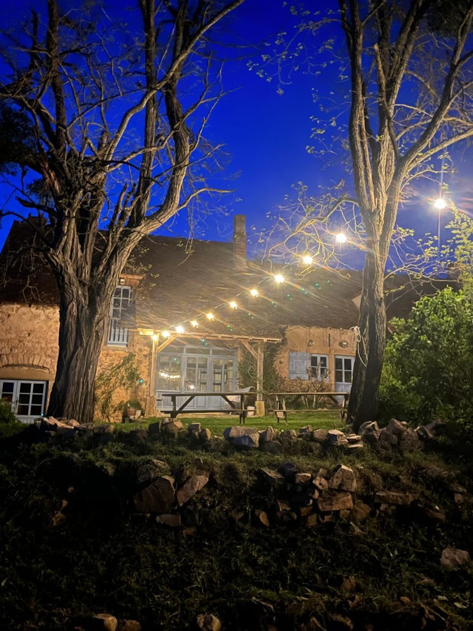 Gîte de la Doit, en pleine campagne, pour 14 pers House in Bourgogne-Franche-Comté