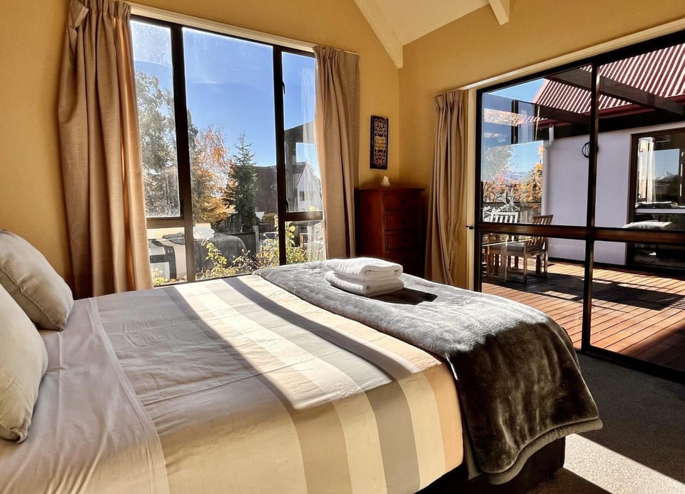 Patio, Bedroom