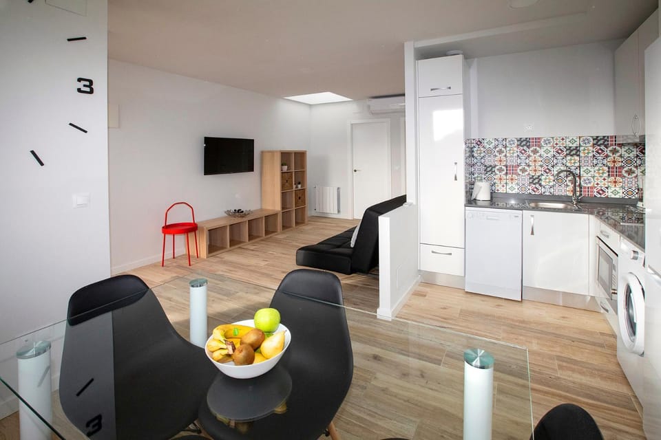 Kitchen or kitchenette, Living room, Dining area