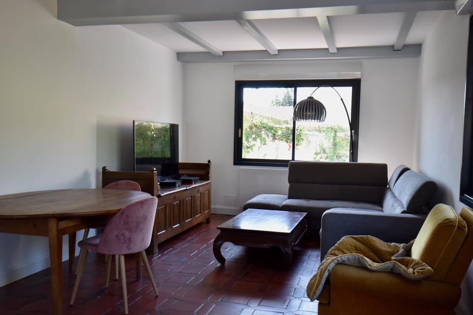 Villa 7 chambres avec grande piscine à 600 m de la plage House in Royan