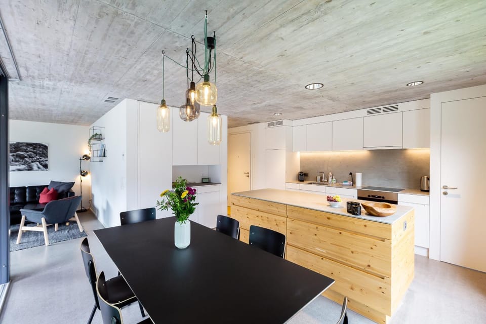Kitchen or kitchenette, Seating area, Dining area, pet friendly, stove
