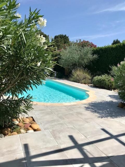 Le mazet de l'Amathye Bed and Breakfast in Provence