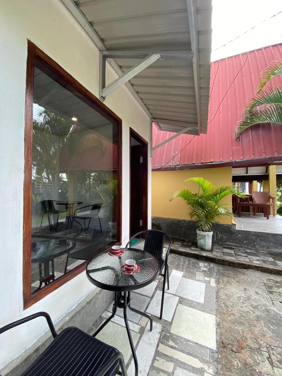 Bale Baleku Homestay Bed and Breakfast in Pujut
