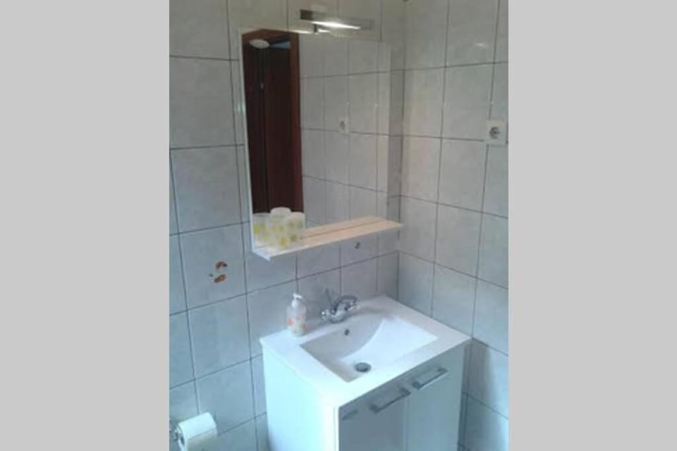 Studio ground floor with terace Apartment in Brela