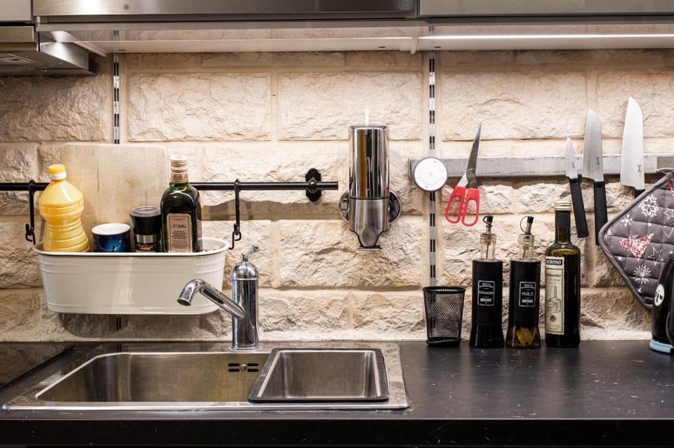 Studio a Paris et désinfection rigoureux du logis Apartment in Paris