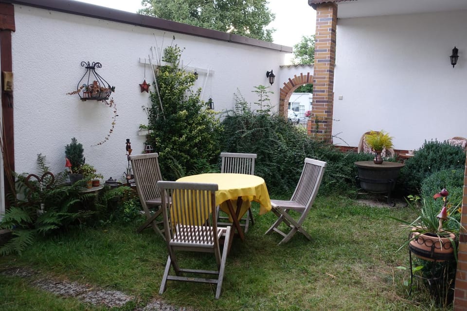 Property building, Garden