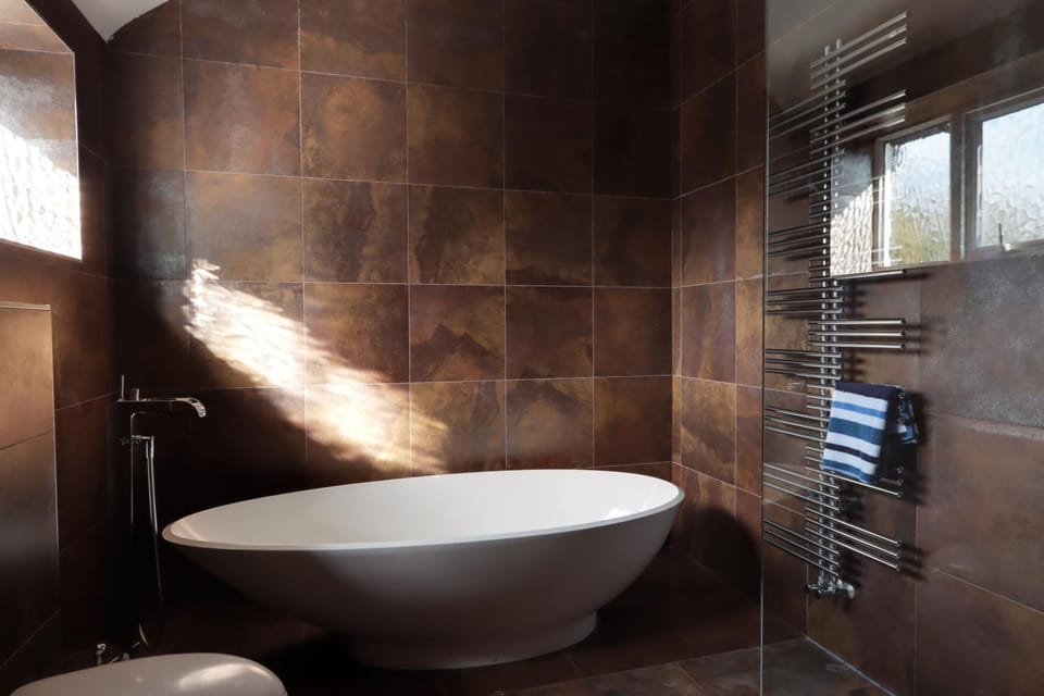 Bathroom, Bath
