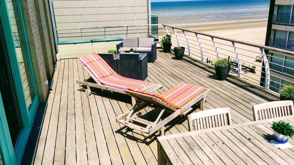 Penthousebeach Apartment in Koksijde