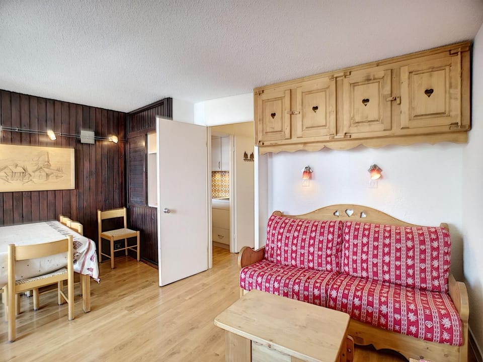 2 pièces rénové, au pied des pistes, pour 6 pers, Les Menuires - FR-1-178-59 Apartment in Les Allues