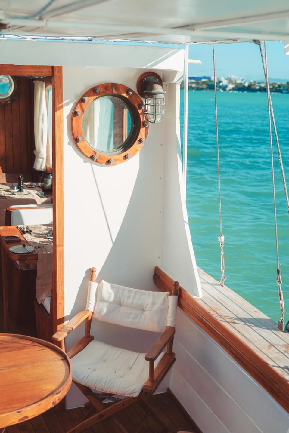 Restaurant/places to eat, Beach, Sea view, Dinner