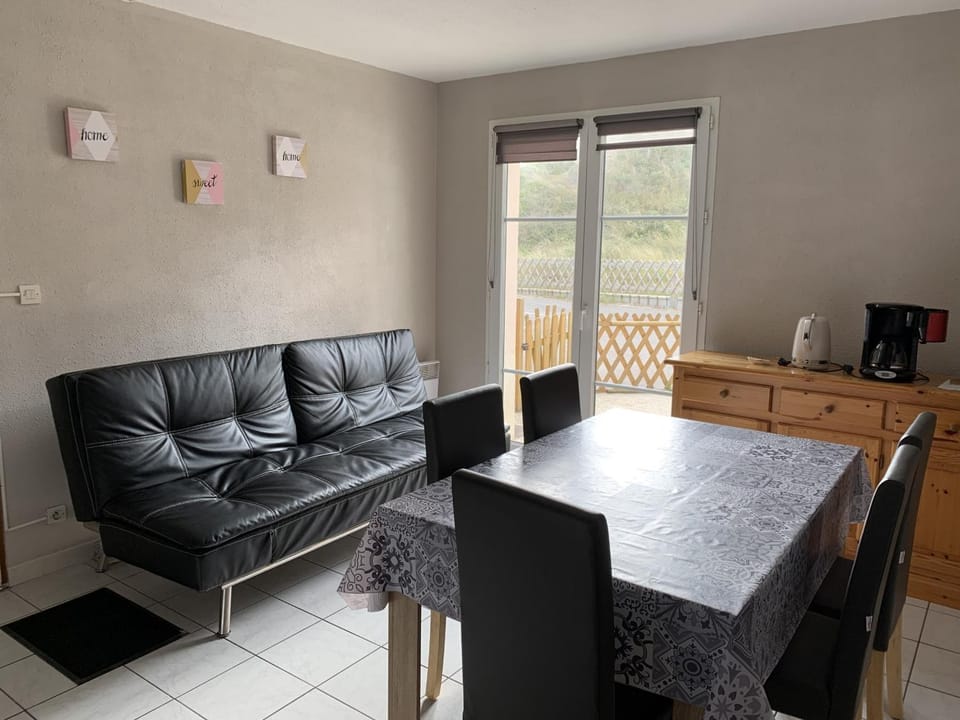 Maison à 50m de la Plage avec Terrasse, 2 Chambres et Parking Privé - Fort-Mahon-Plage House in Fort-Mahon-Plage