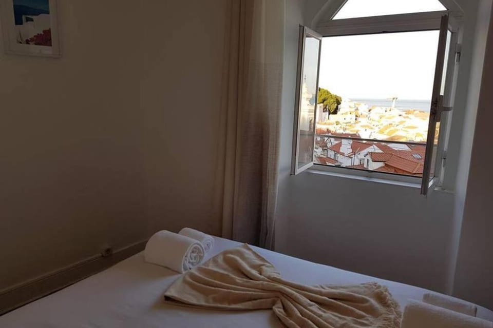InLoveApartments - View That Calms The Soul Apartment in Lisbon
