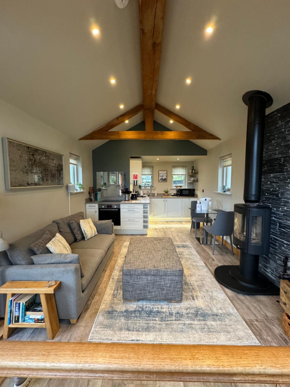 Kitchen or kitchenette, Living room, Seating area, Internal: Not applicable to any particular room