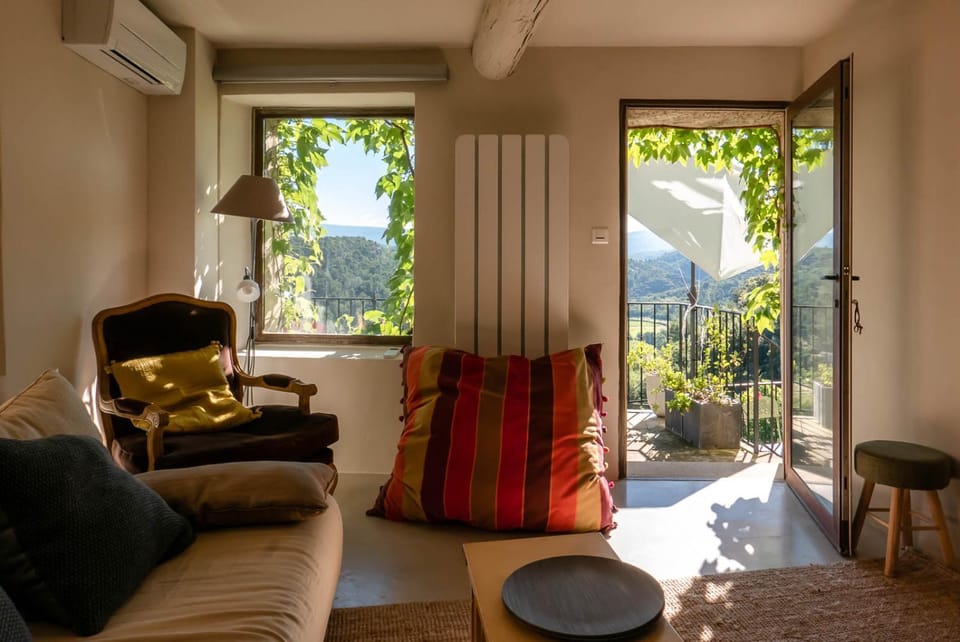 Patio, Balcony/Terrace, Living room