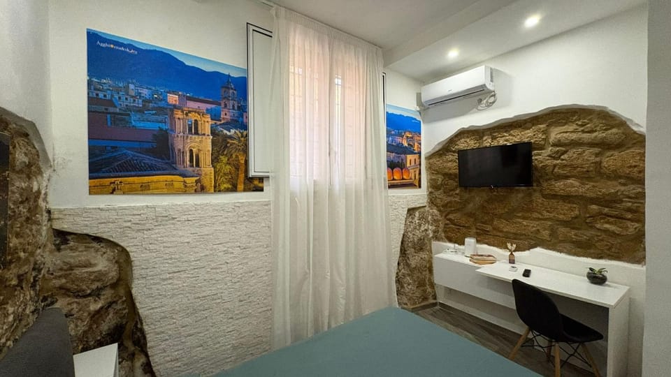Agghiorna&skura house House in Palermo