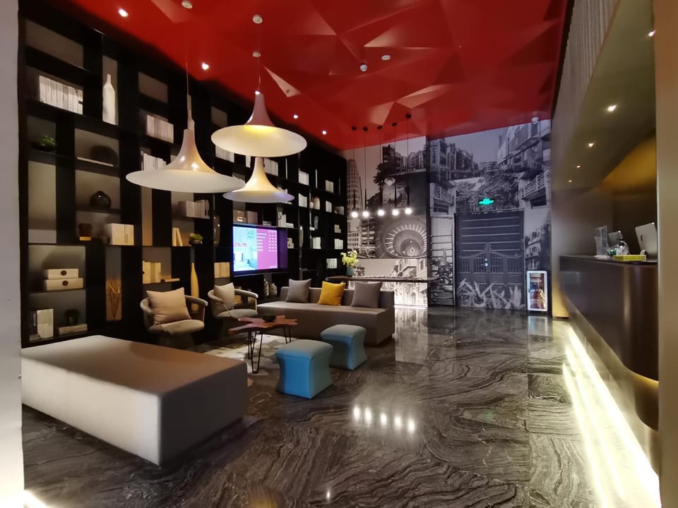 Lounge or bar