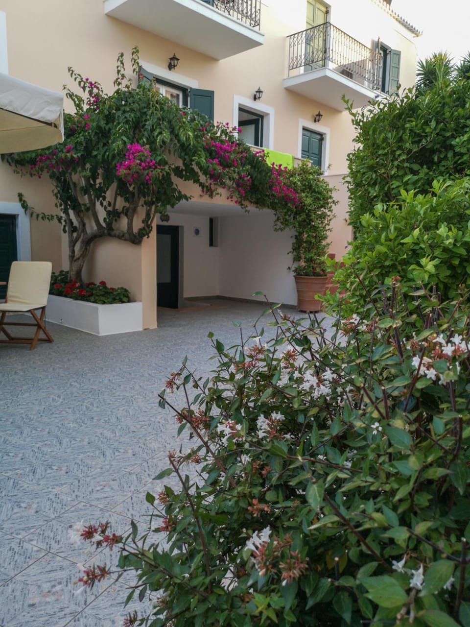Property building, Garden, Garden view