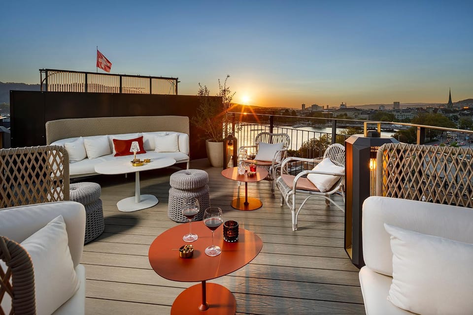 Balcony/Terrace, Lake view