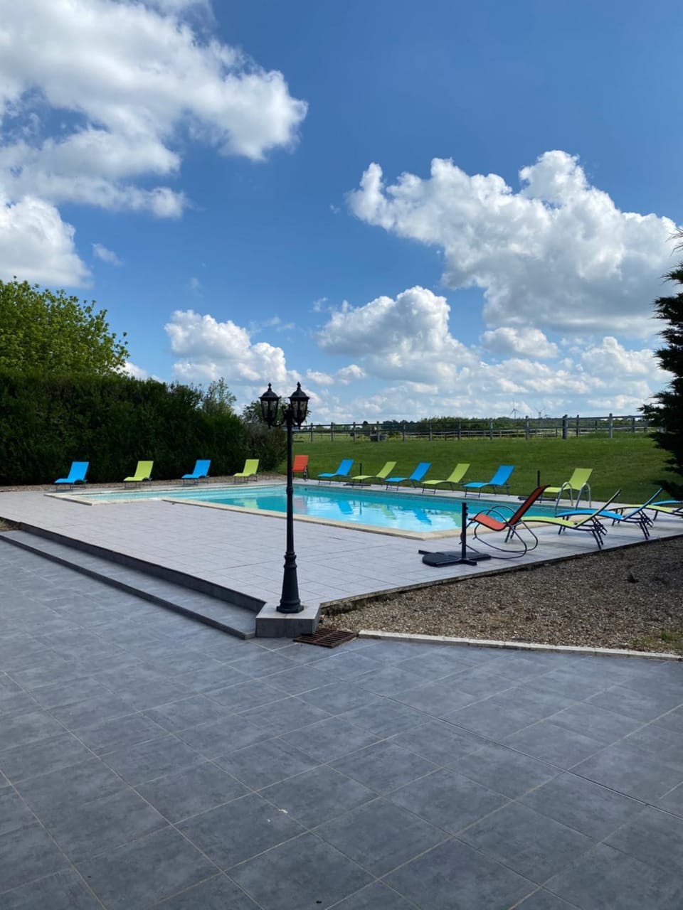 Soie Villalunoterie Futuroscope Piscine Spa 6pers Villa in Nouvelle-Aquitaine