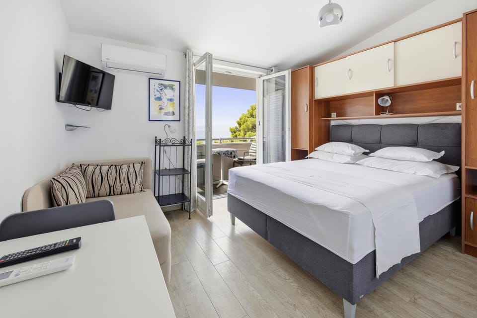 Apartments Vukadin Apartment in Makarska