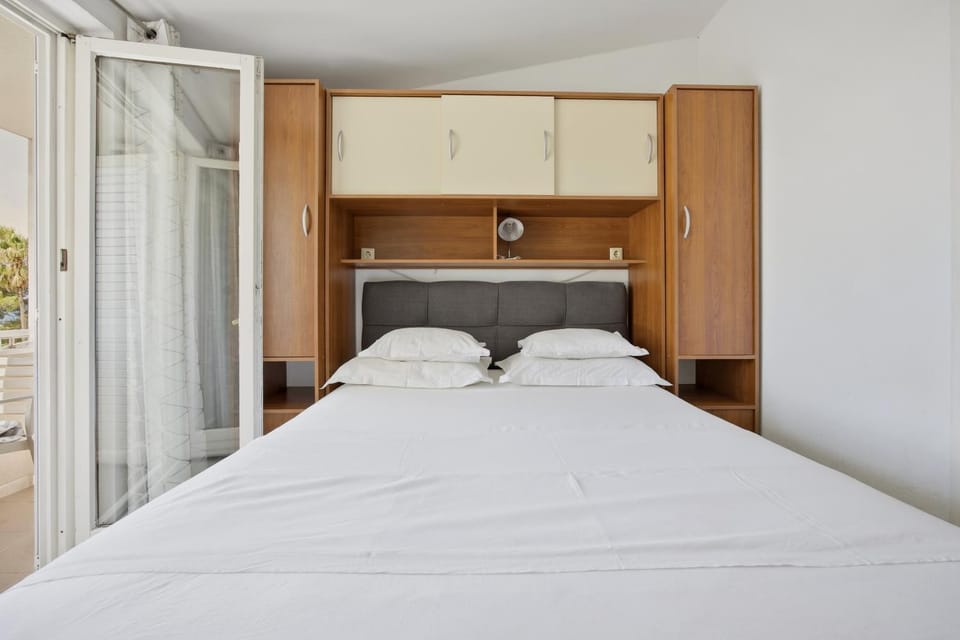 Apartments Vukadin Apartment in Makarska