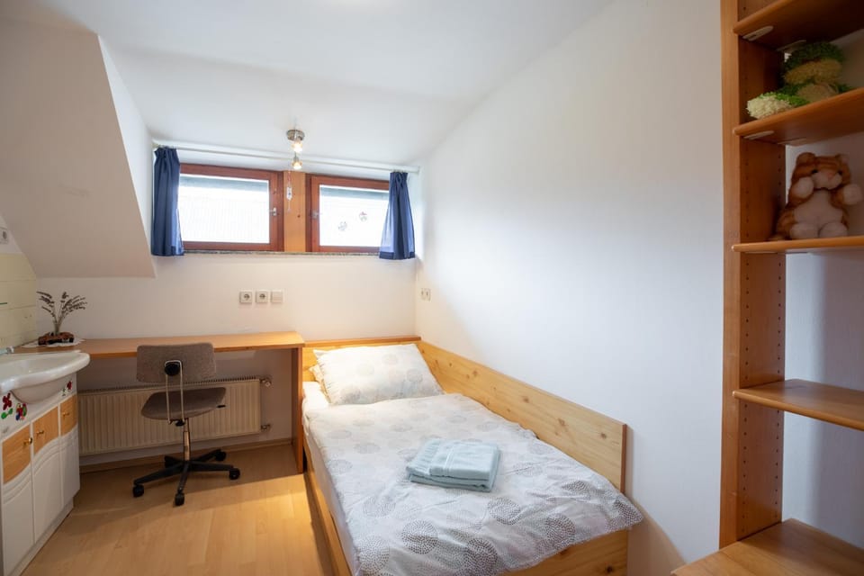 Bed, Bedroom, children