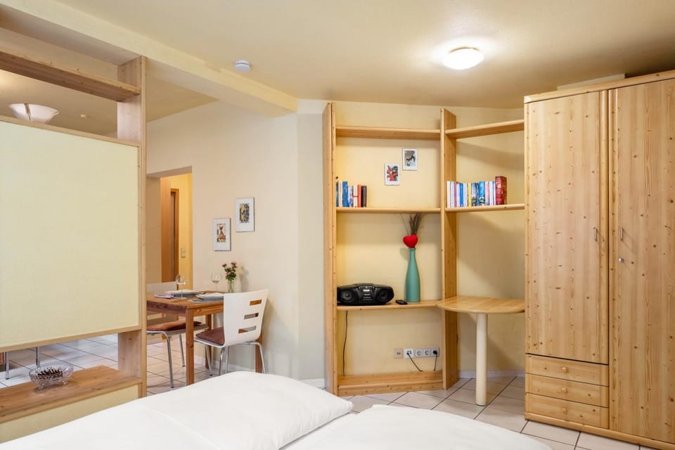 Living room, Bedroom