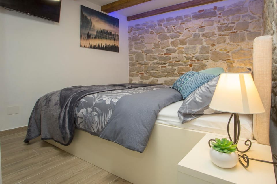 Old Center Cozy Room Bed and Breakfast in Split