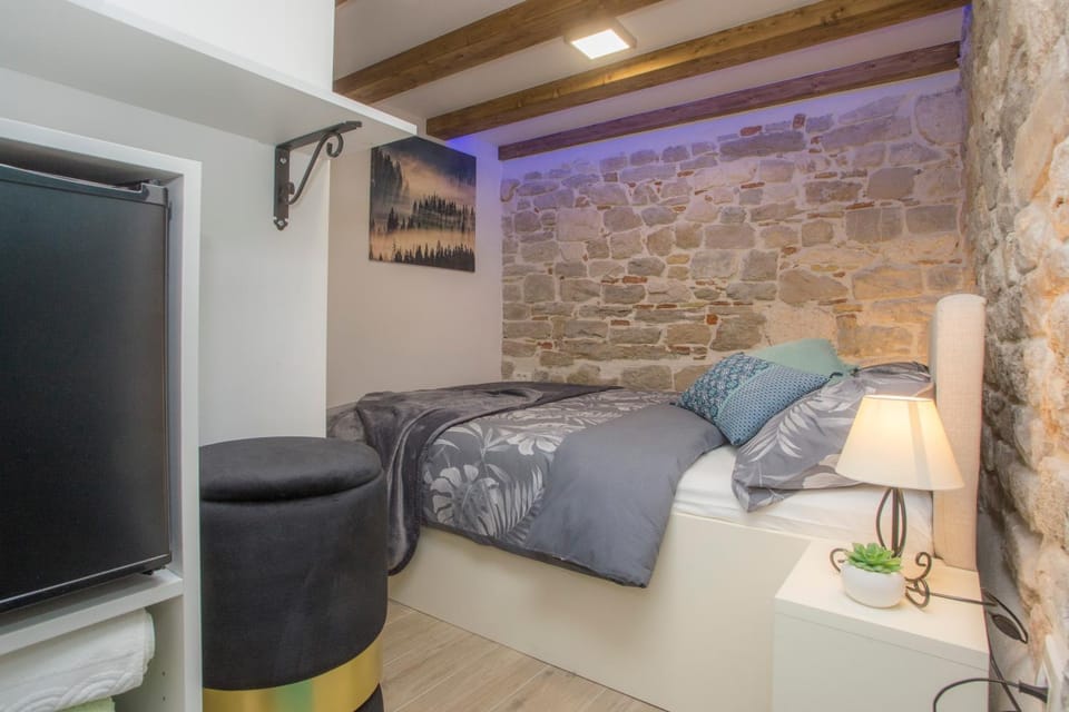 Old Center Cozy Room Bed and Breakfast in Split