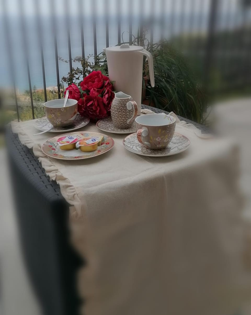 Balcony/Terrace, Breakfast