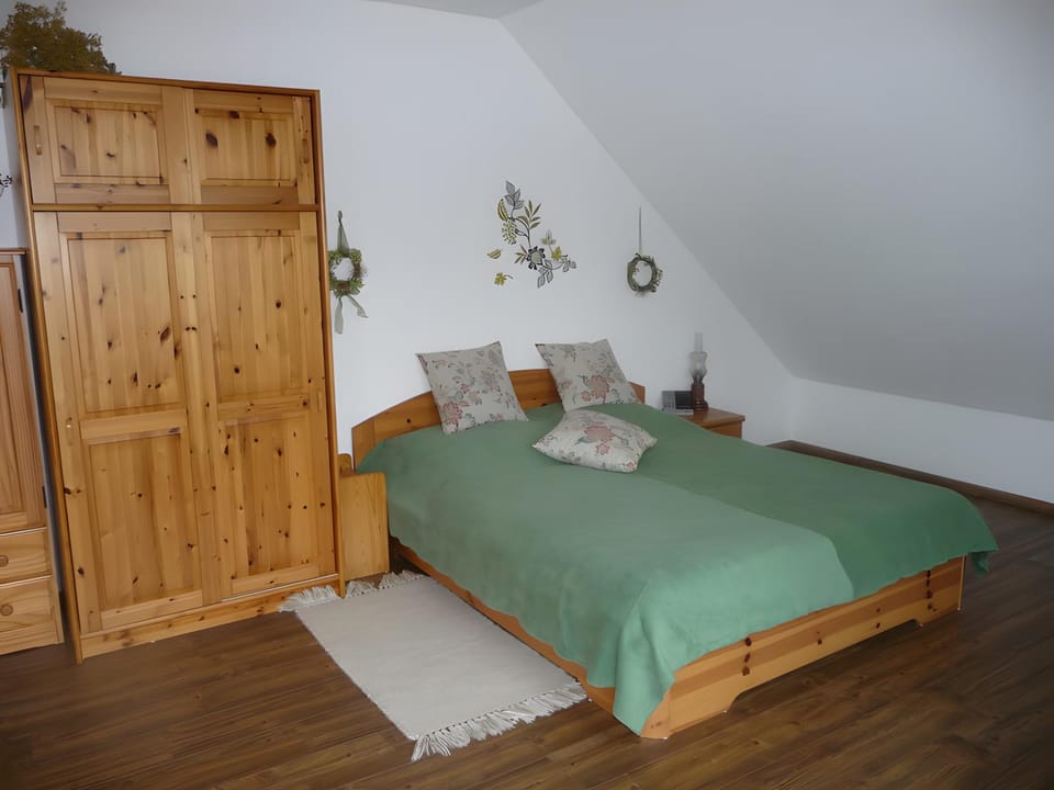 Property building, Living room, Bedroom