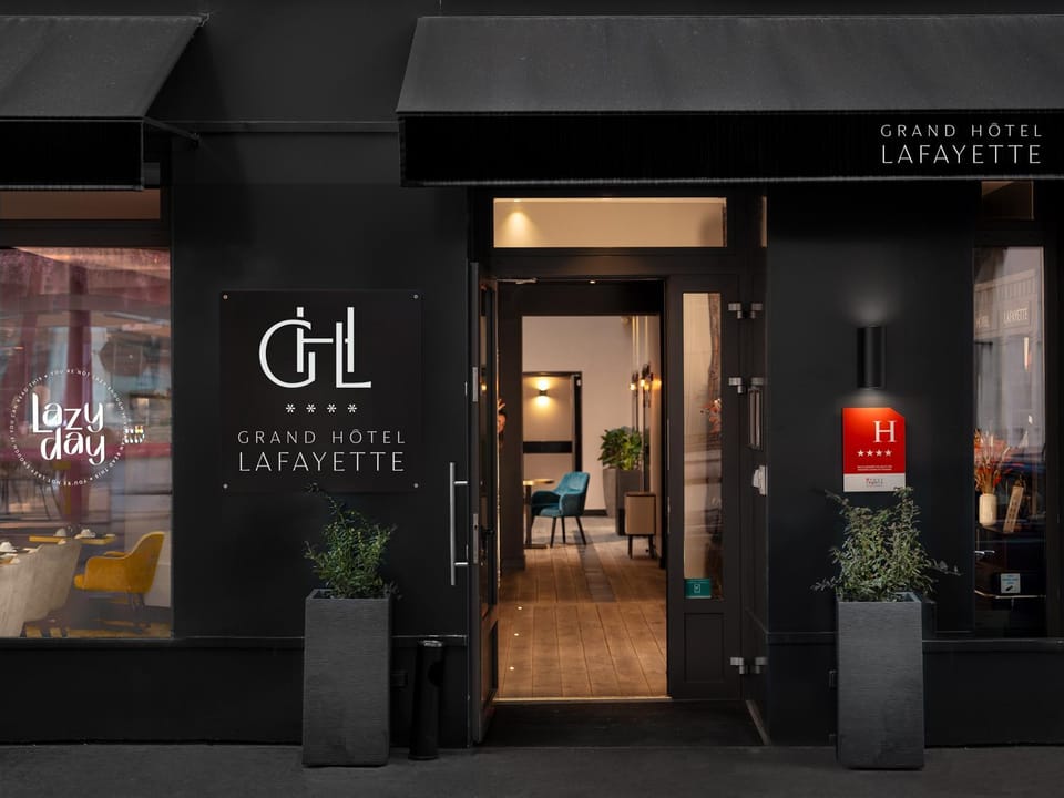 Facade/entrance, Property logo or sign, Logo/Certificate/Sign